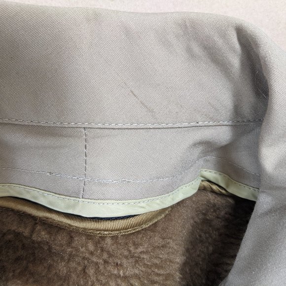 Men's Vintage London Fog Khaki Jacket with Removable Faux Fur Lining, Full Zip - Picture 9 of 14